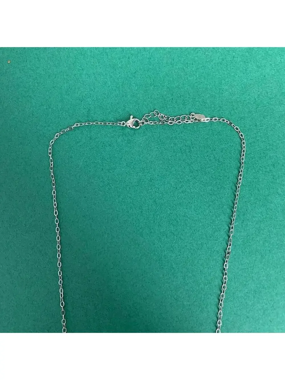 Cyber Y2k 2000s Vintage Style silver star ring style necklace. Cool design